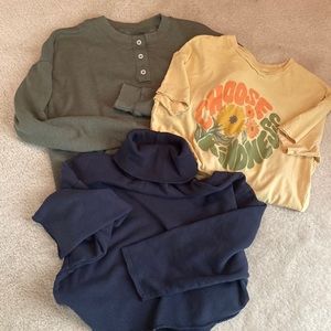 American Eagle shirt bundle